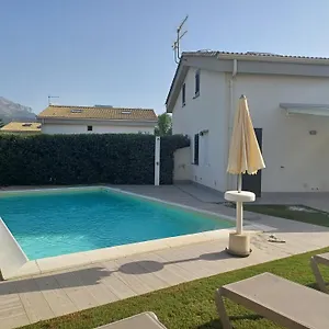 https://residence-salinelle-beach-villa-lipari.sicilyhotelsitaly.net